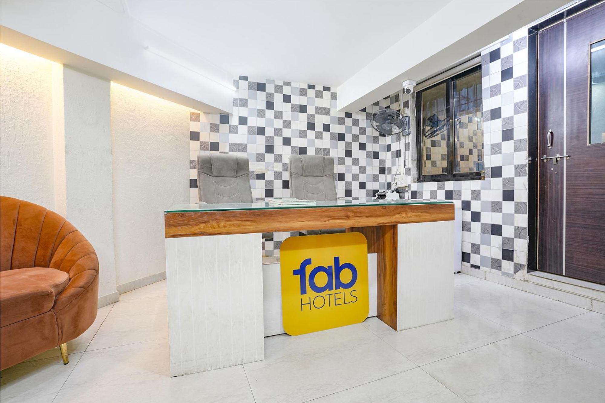 מומביי Fabhotel Shree Balaji Apartment מראה חיצוני תמונה