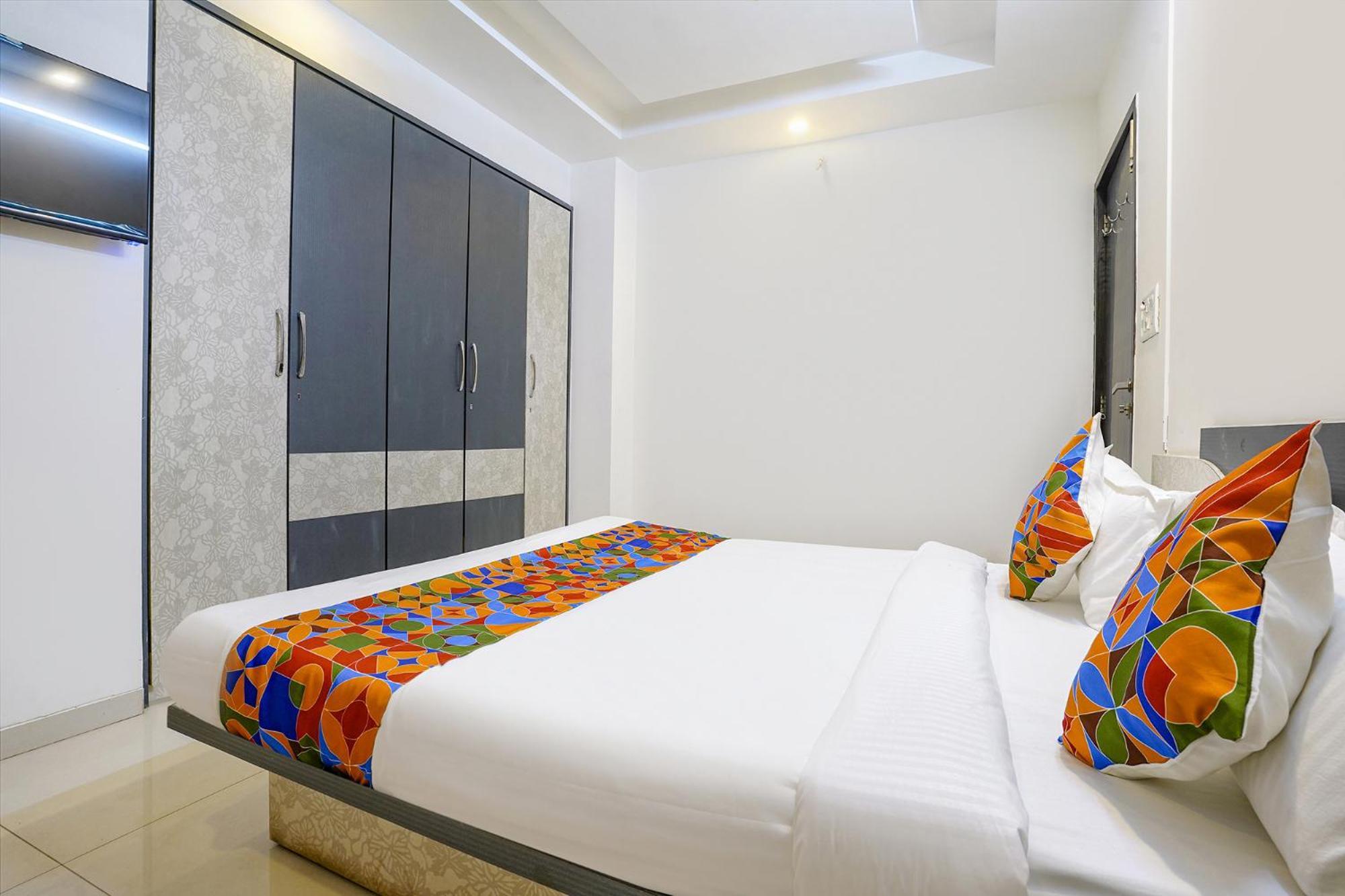 מומביי Fabhotel Shree Balaji Apartment מראה חיצוני תמונה
