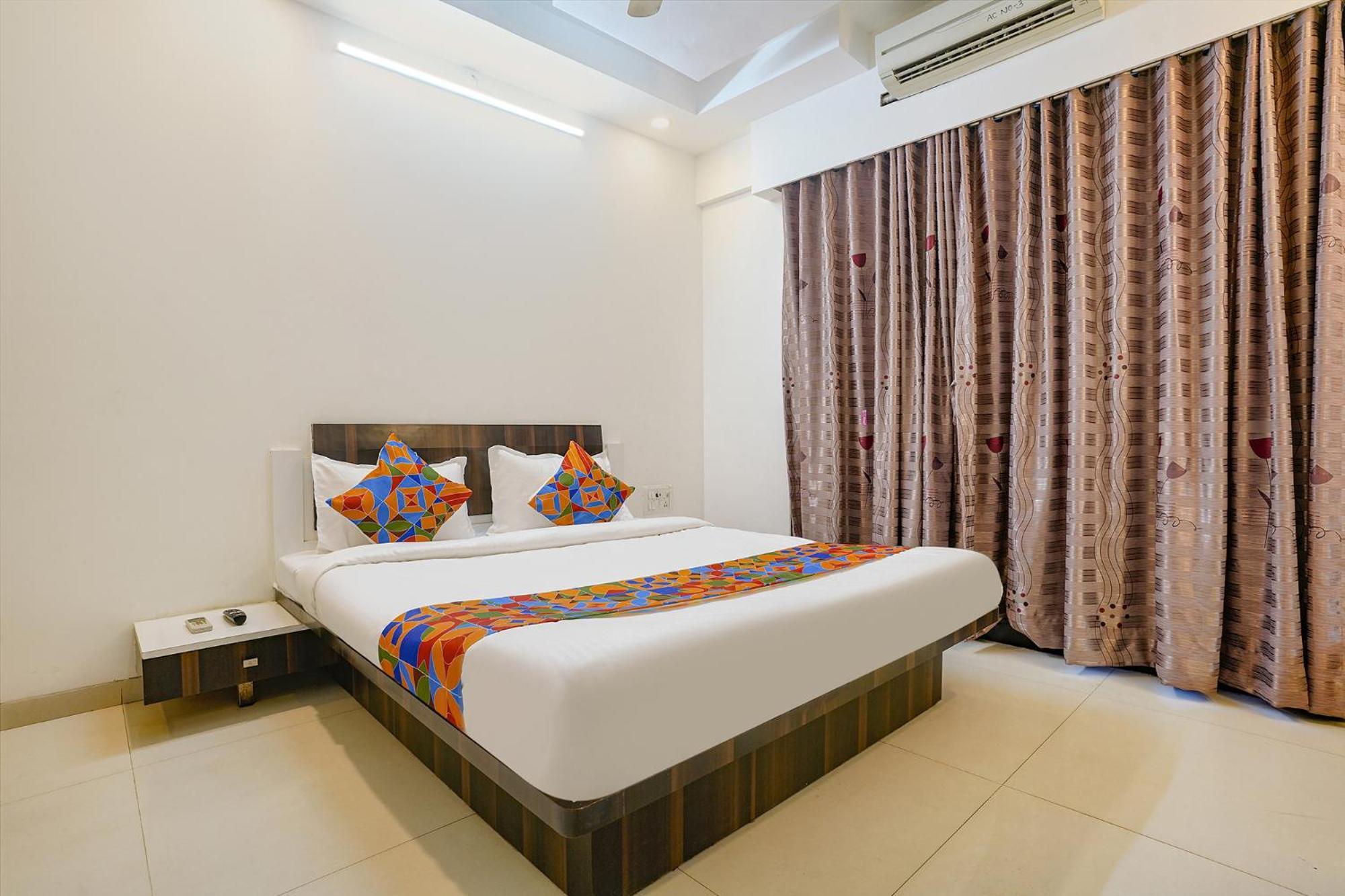 מומביי Fabhotel Shree Balaji Apartment מראה חיצוני תמונה