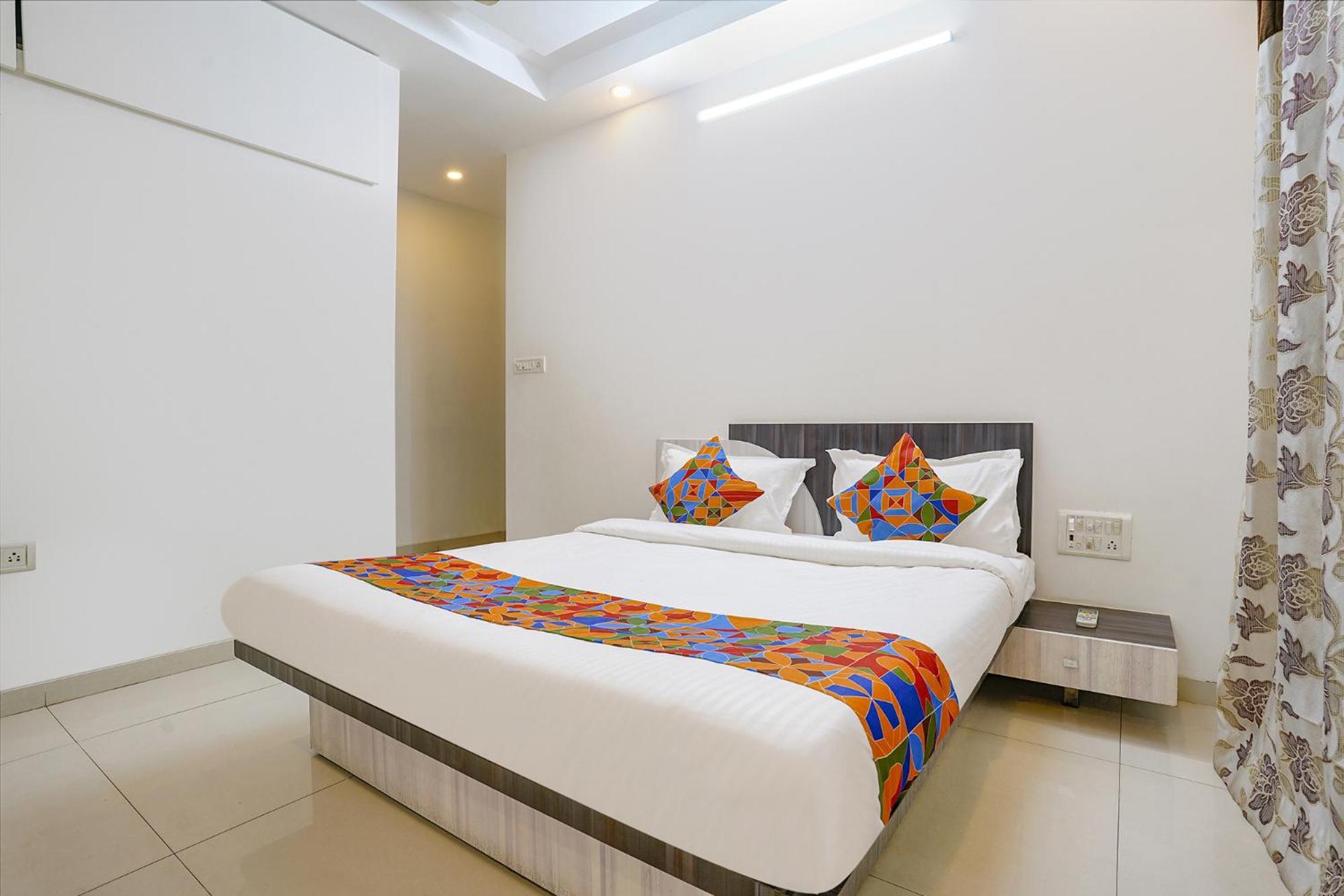 מומביי Fabhotel Shree Balaji Apartment מראה חיצוני תמונה