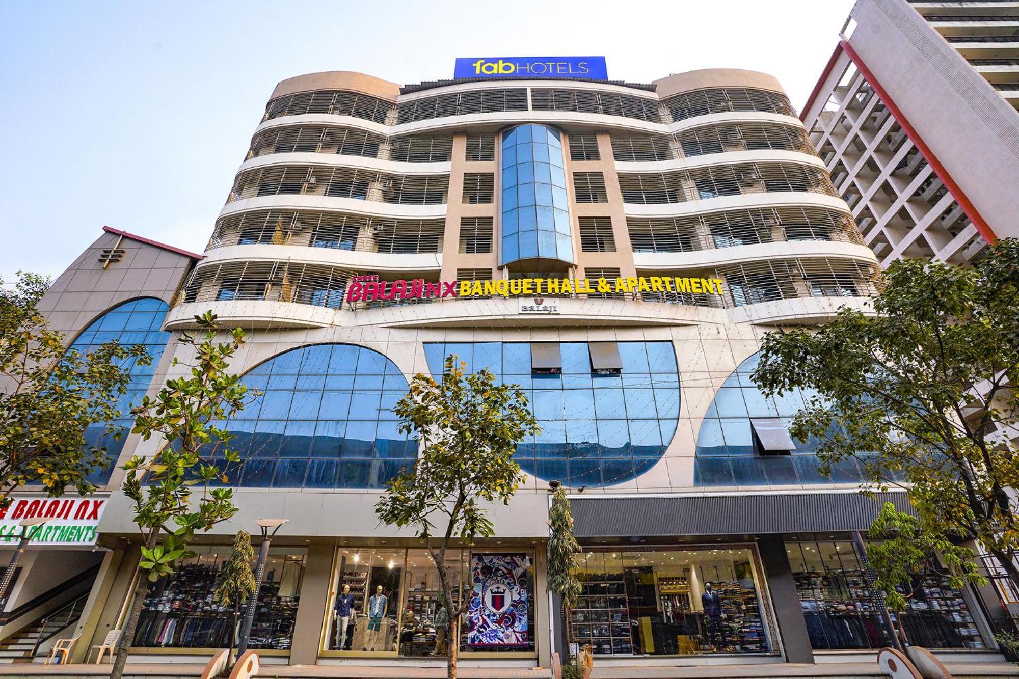 מומביי Fabhotel Shree Balaji Apartment מראה חיצוני תמונה