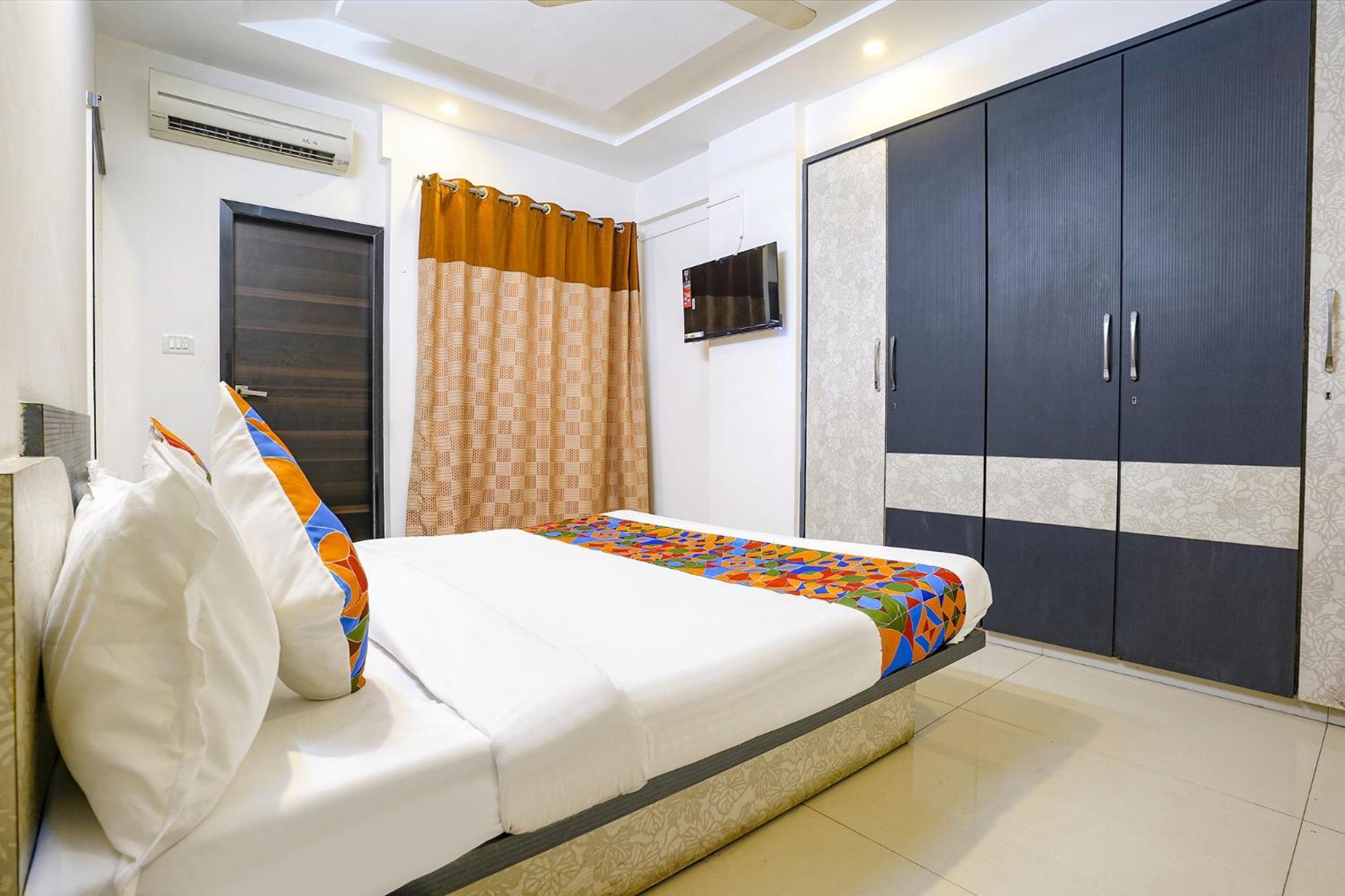 מומביי Fabhotel Shree Balaji Apartment מראה חיצוני תמונה